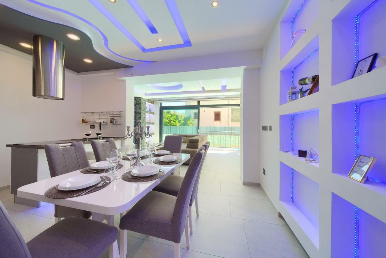 Luxury Vall Apartment كرك المظهر الخارجي الصورة