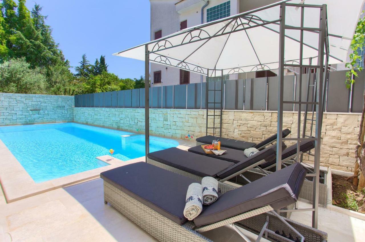 Luxury Vall Apartment كرك المظهر الخارجي الصورة