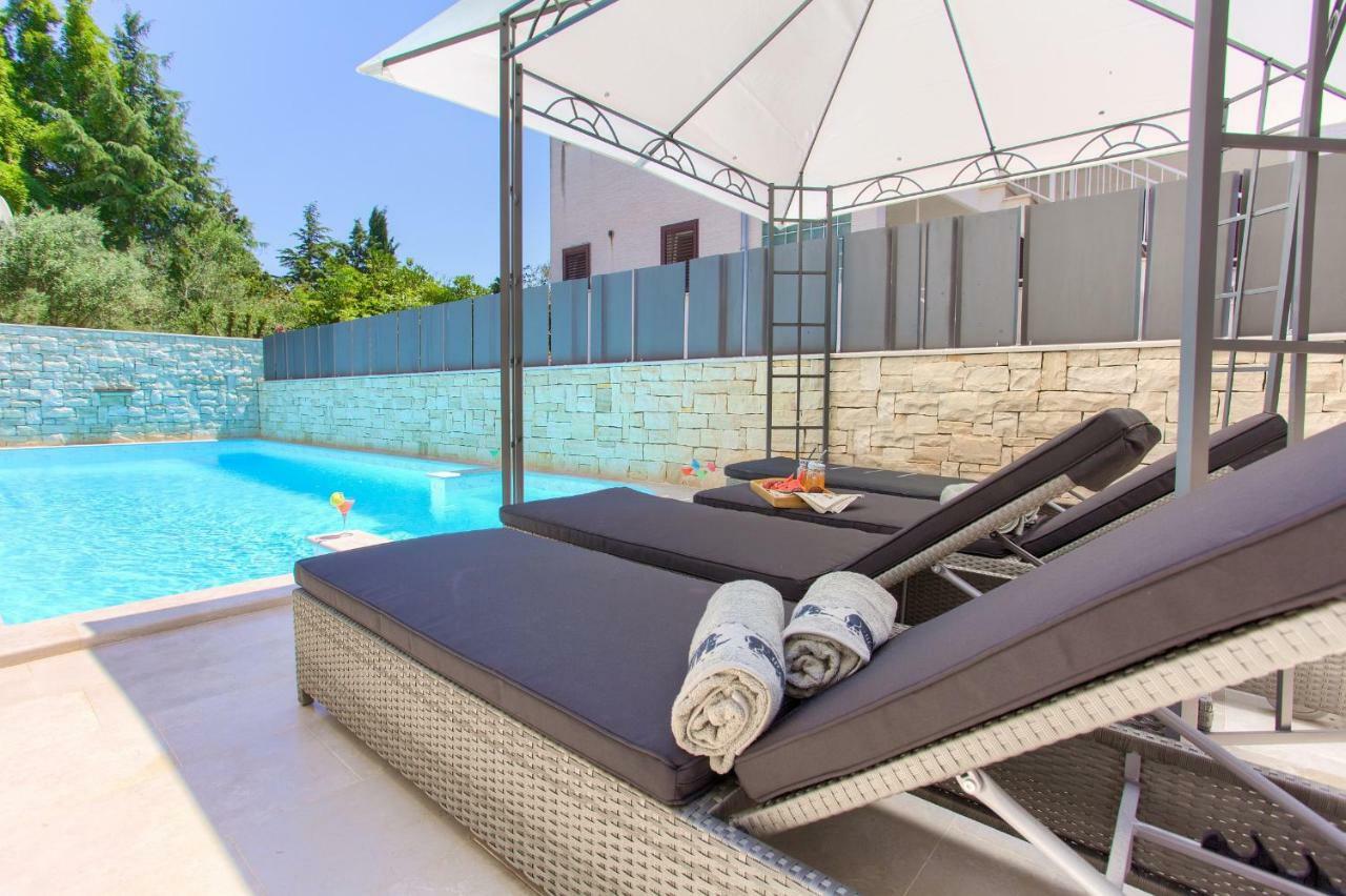 Luxury Vall Apartment كرك المظهر الخارجي الصورة