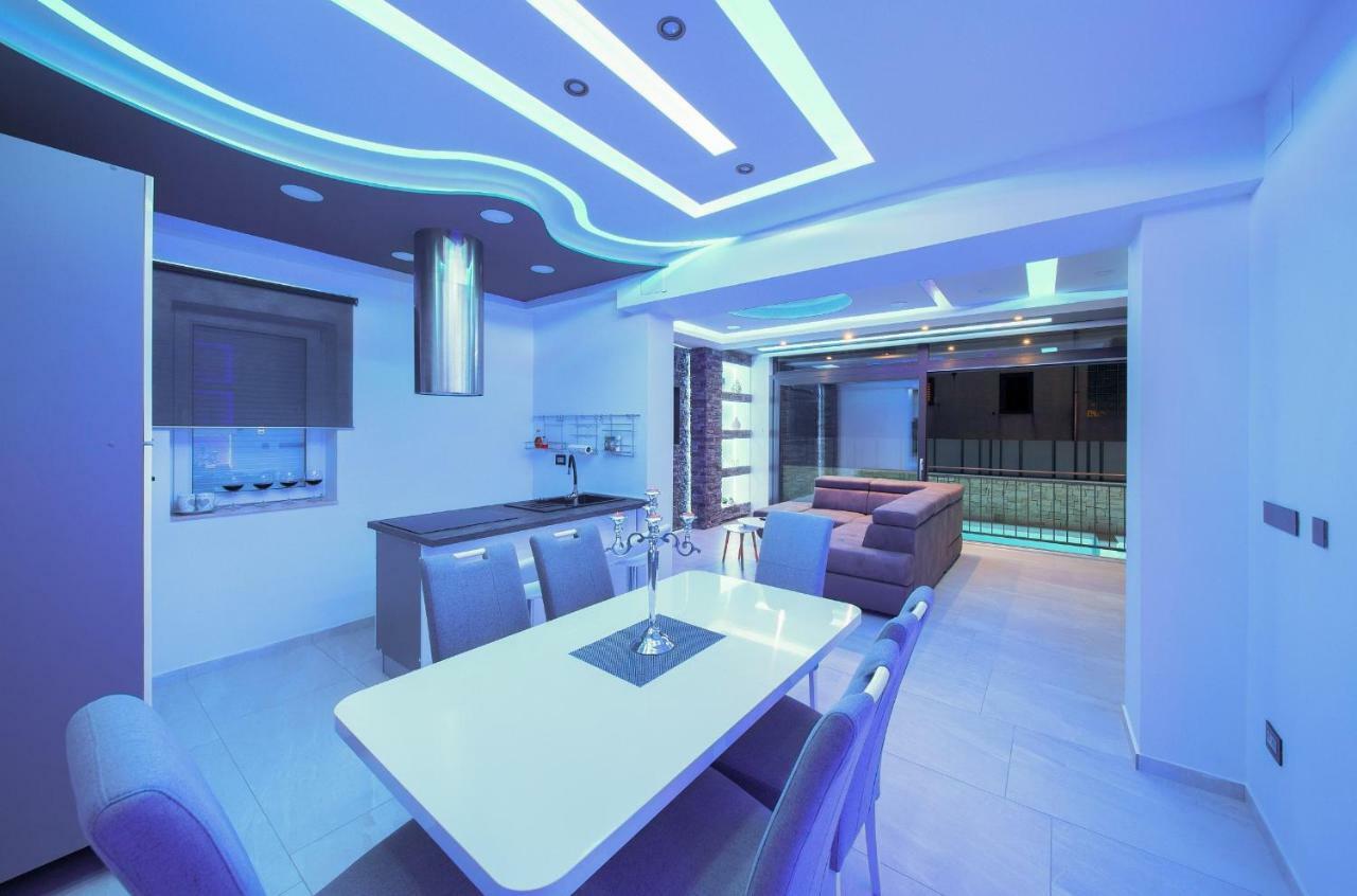 Luxury Vall Apartment كرك المظهر الخارجي الصورة