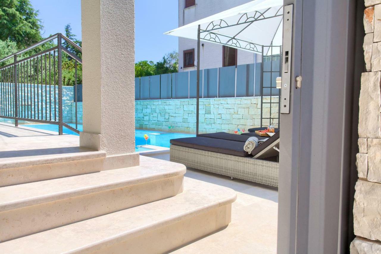 Luxury Vall Apartment كرك المظهر الخارجي الصورة