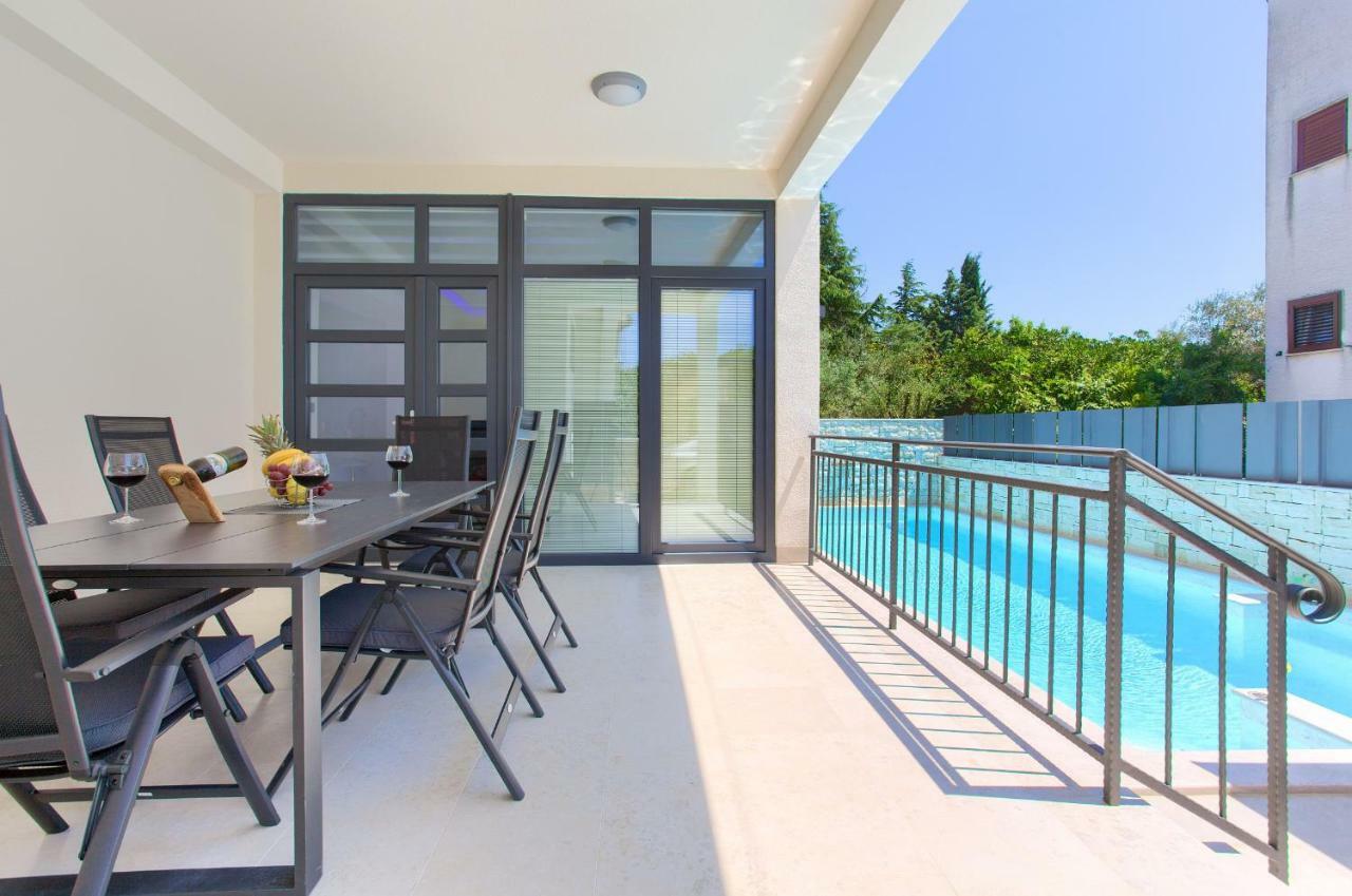 Luxury Vall Apartment كرك المظهر الخارجي الصورة