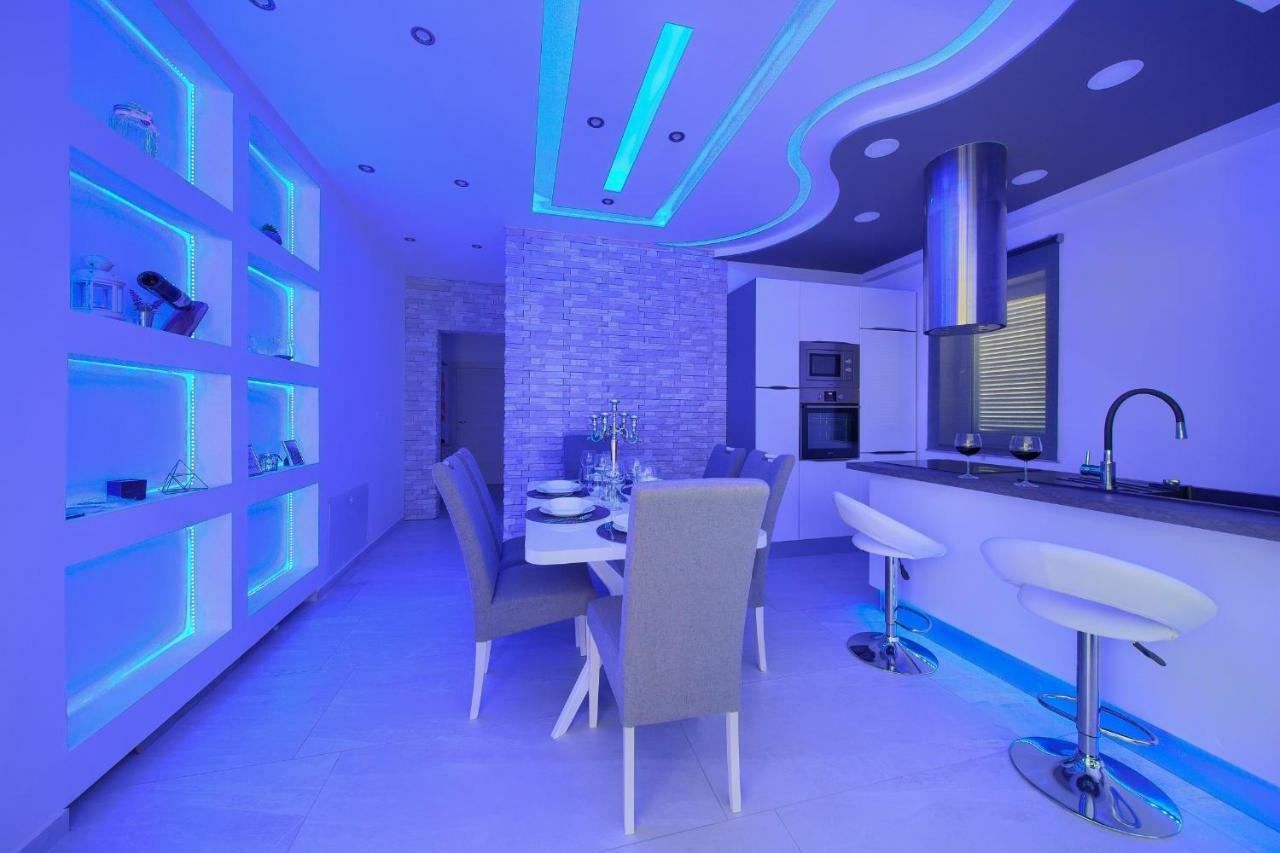 Luxury Vall Apartment كرك المظهر الخارجي الصورة